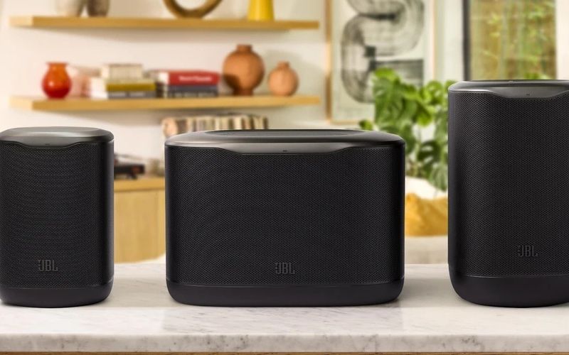 Нові колонки JBL Cove M1, P1 та X1: мультирум-система, що заходить на територію Sonos