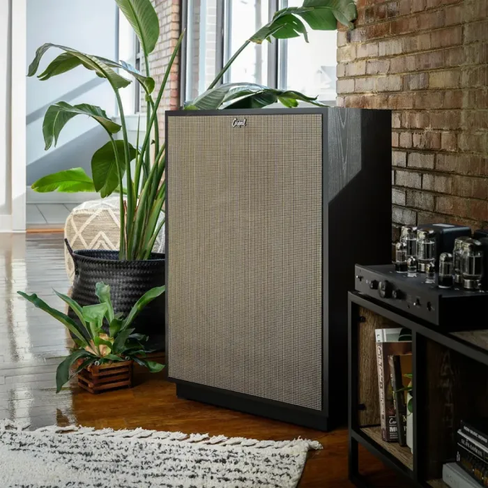 Klipsch Cornwall IV Black Ash