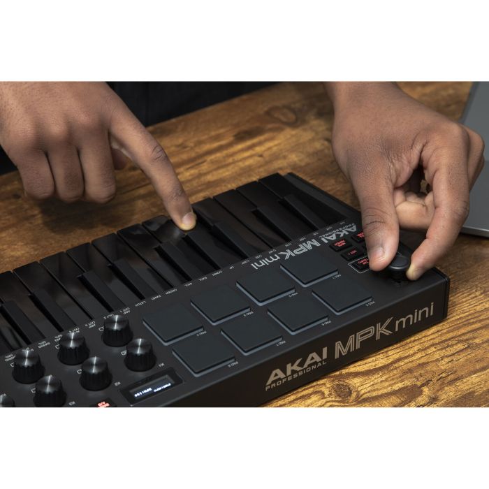 MIDI-клавіатура AKAI MPK MINI MK3 Black