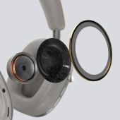 Bowers & Wilkins PX8 Tan