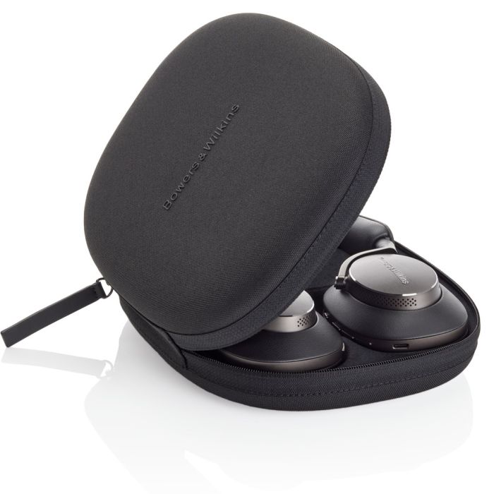 Bowers & Wilkins PX8 Black