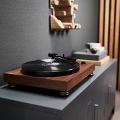Argon Audio TT-4 Walnut
