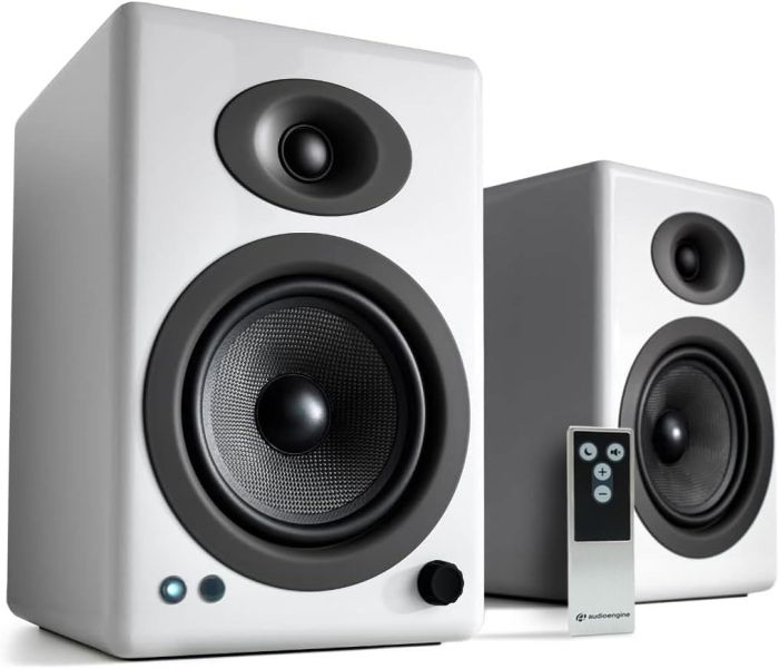 AudioEngine A5+ BT White