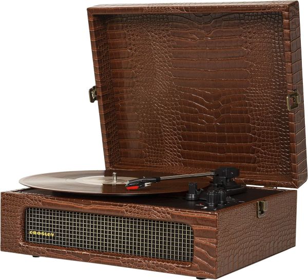 Crosley Voyager Brown Croc (CR8017A-BR)