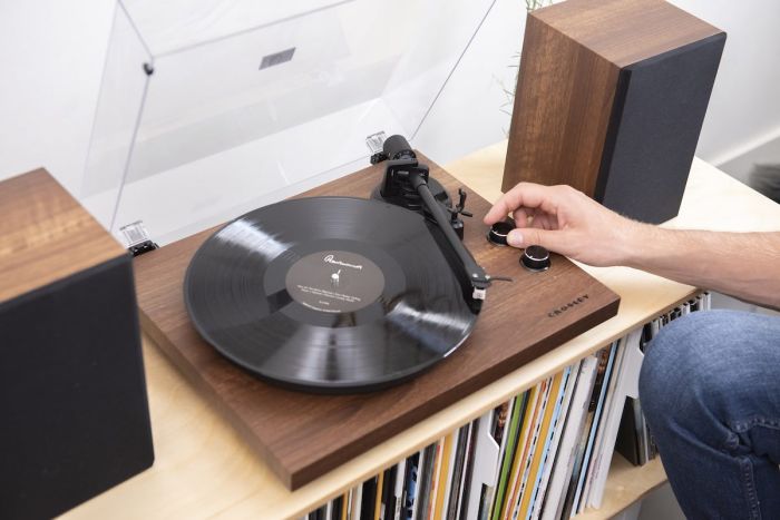 Crosley C62 Walnut