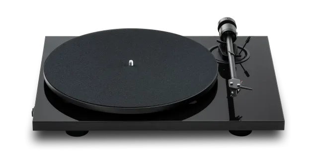 Pro-Ject E1.2 Pick It MM E High Gloss Black