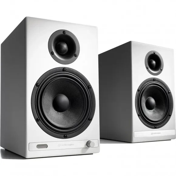 AudioEngine HD6 White