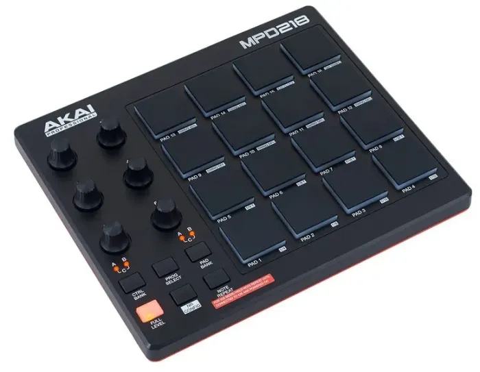 MIDI-контролер AKAI MPD218