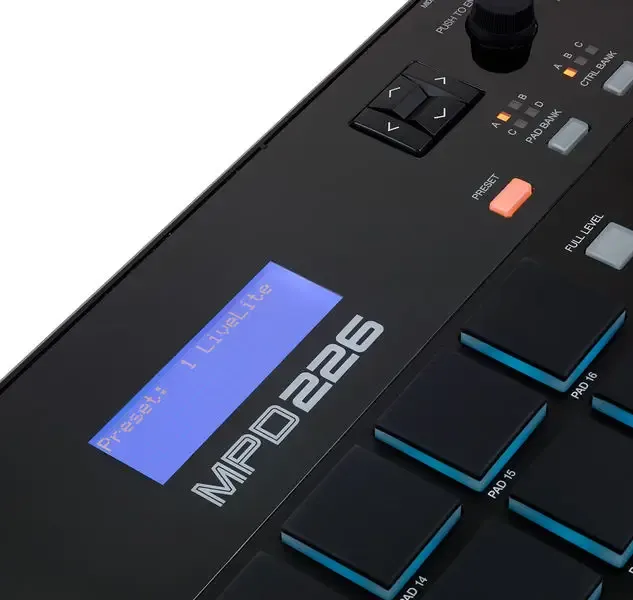 MIDI-контролер AKAI MPD226