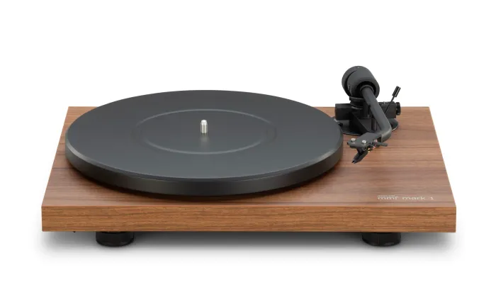 Music Hall MMF Mark1 BT5 Walnut AT3600L