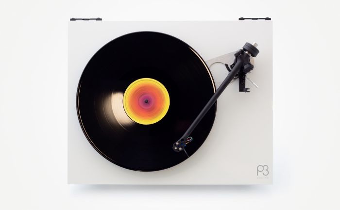 Rega Planar 3 - Nd5 MM White