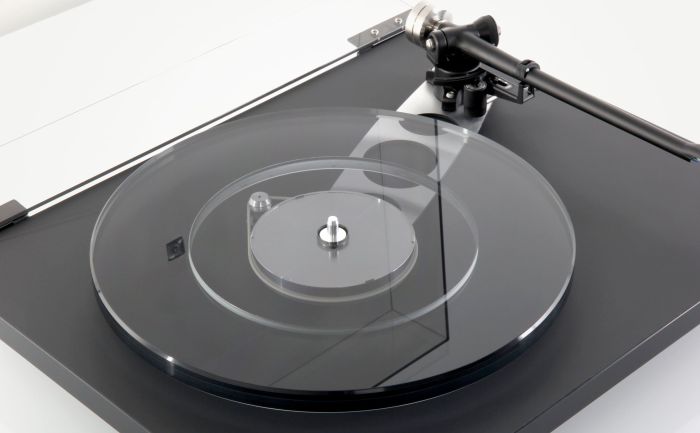 Rega Planar 6 - Nd7 MM Polaris Grey