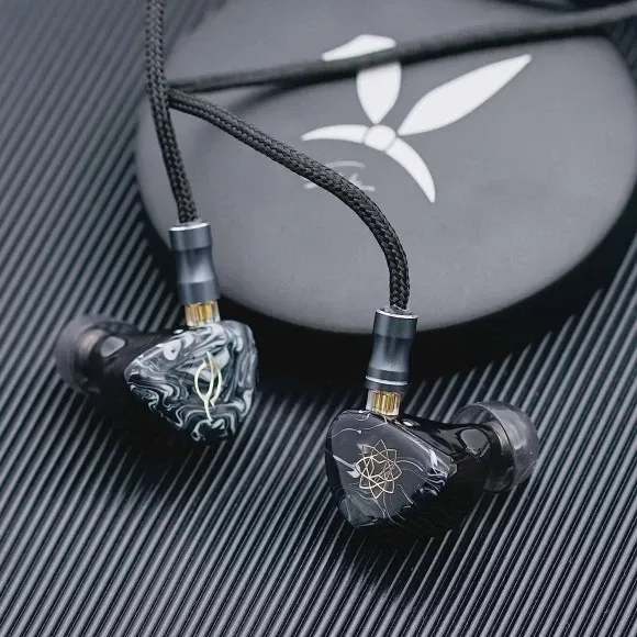 See Audio Bravery In-Ear Monitors Black