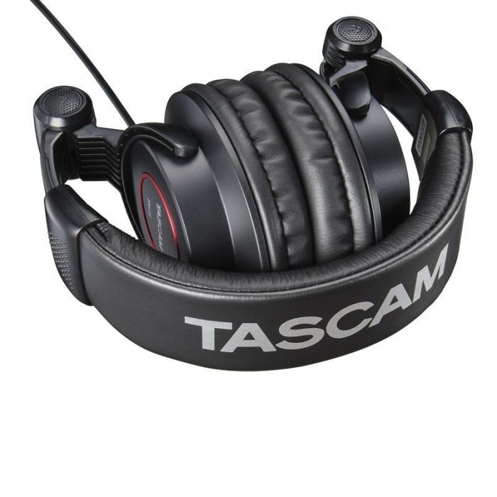 Tascam TH-11